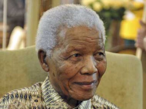 Nelson Mandela admitted to hospital again with recurring lung infection