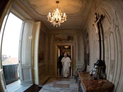 For first time in 600 years, Popes meet for lunch: What will they discuss? For first time in 600 years, Popes meet for lunch: What will they discuss?