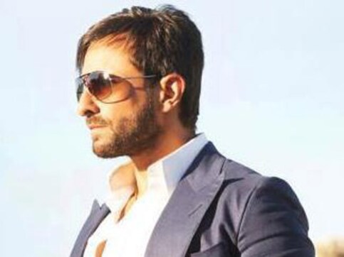 Saif Ali Khan draws ire of anti-tobacco group Saif Ali Khan draws ire of anti-tobacco group