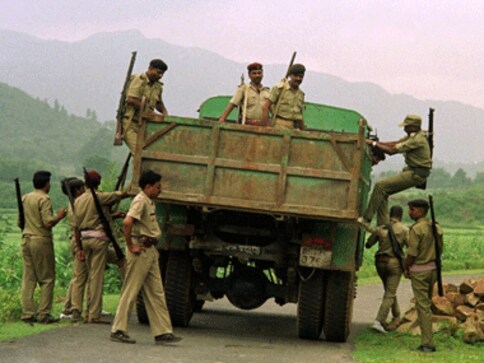 Free coaching classes, medical aid: Bihar Police's big image makeover