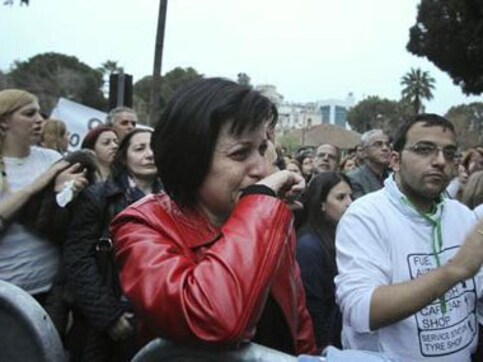 Question after Cyprus: Will govts loot depositors again? Question after Cyprus: Will govts loot depositors again?