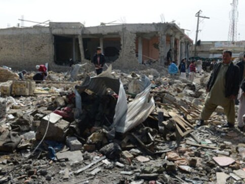 Blasts in Karachi, Quetta leaves seven dead, 60 injured Blasts in Karachi, Quetta leaves seven dead, 60 injured
