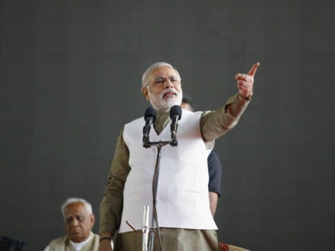 Modi centre of attention at BJP's Foundation Day ceremony Modi centre of attention at BJP's Foundation Day ceremony