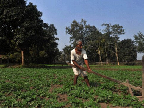 Nahi zameen, nahi vote: land reforms activists gear up for 2014 Nahi zameen, nahi vote: land reforms activists gear up for 2014