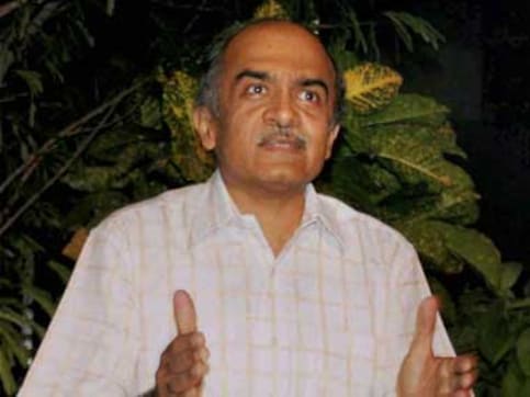Why Prashant Bhushan wants netas who indulge in paid news disqualified Why Prashant Bhushan wants netas who indulge in paid news disqualified