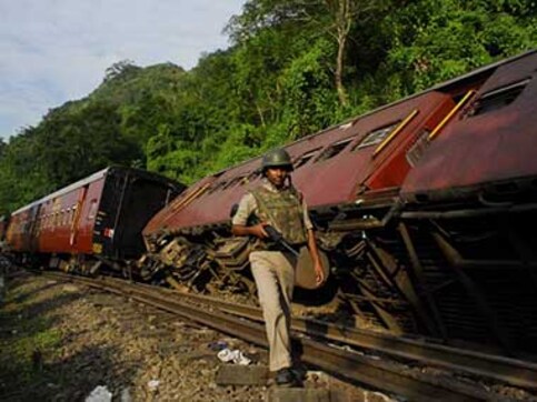Six dead in Odisha train accident Six dead in Odisha train accident