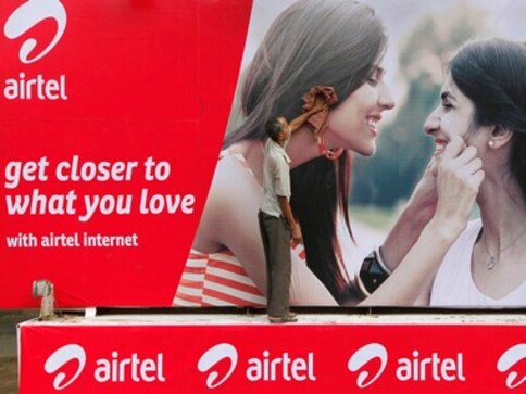 Bharti Airtel Q4 net slumps 31% to Rs 1,084 cr, misses estimates