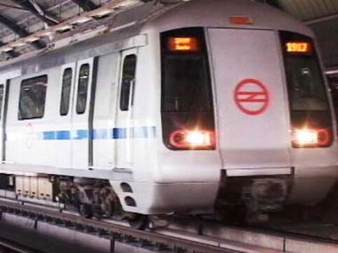 Protesters storm Delhi Metro station after acquittal of Sajjan Kumar Protesters storm Delhi Metro station after acquittal of Sajjan Kumar