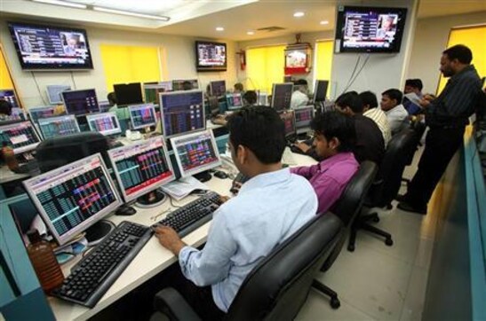 Stock markets around the world are crashing (no) thanks to... Stock markets around the world are crashing (no) thanks to...