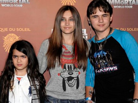 Paris Jackson tweeted sad lyrics before suicide attempt Paris Jackson tweeted sad lyrics before suicide attempt