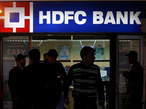 Goof up: HDFC bank deducts Rs 1.4 lakh for a card that was never delivered Goof up: HDFC bank deducts Rs 1.4 lakh for a card that was never delivered