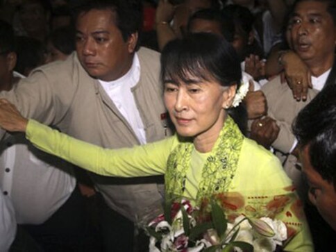 Democratic coup: Thumping victory for Aung San Suu Kyi in Myanmar elections, ruling party concedes defeat Democratic coup: Thumping victory for Aung San Suu Kyi in Myanmar elections, ruling party concedes defeat