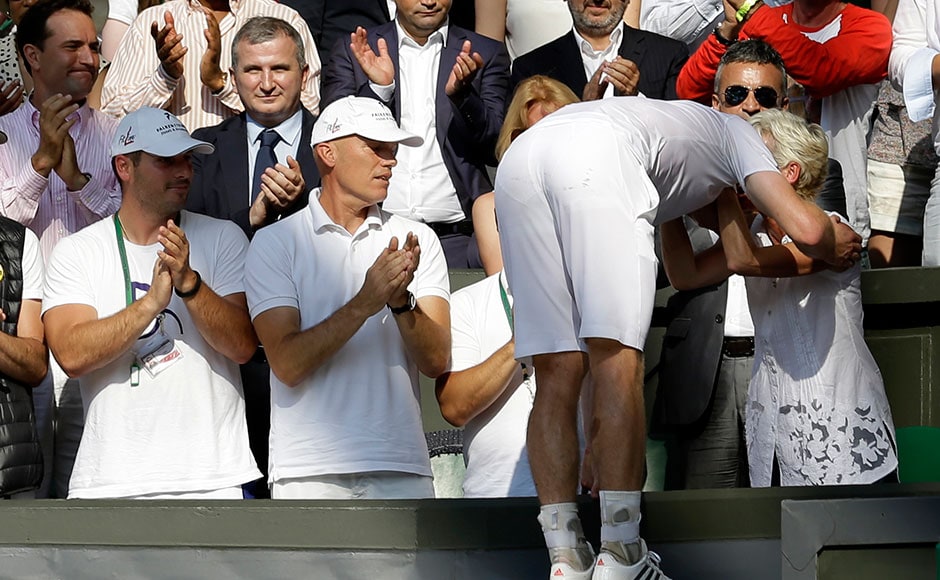 Andy Murray embraces his mother Judy after defeating Novak Djokovic in the Men's singles final at Wimbledon. Anja Niedringhaus/Associated Press Andy Murray embraces his mother Judy after defeating Novak Djokovic in the Men's singles final at Wimbledon. Anja Niedringhaus/Associated Press