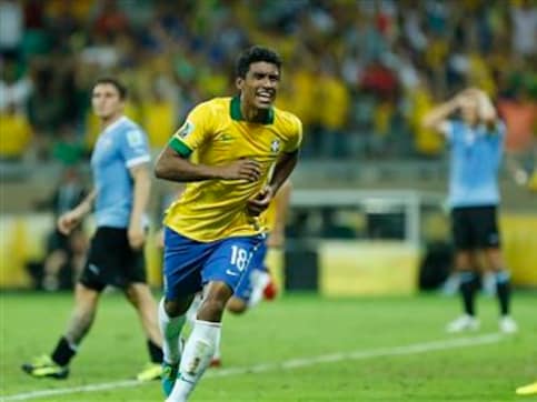 Brazil midfielder Paulinho to join Spurs Brazil midfielder Paulinho to join Spurs