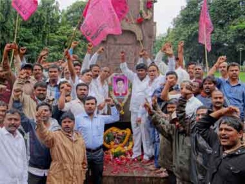 Govt unlikely to form States Reorganisation Commission Govt unlikely to form States Reorganisation Commission