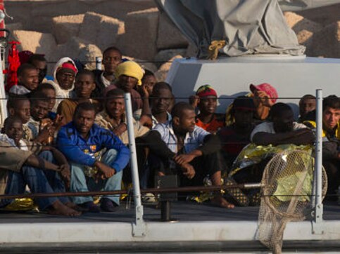EU pushes 28 nations to endorse relocation of refugees after sharp rise in number EU pushes 28 nations to endorse relocation of refugees after sharp rise in number