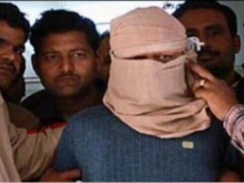 Batla House: Shahzad falsely implicated, will move SC, says sister Batla House: Shahzad falsely implicated, will move SC, says sister