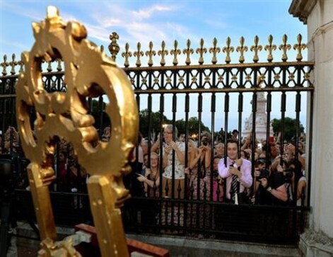 Wait for royal baby over, now world waits to see him Wait for royal baby over, now world waits to see him