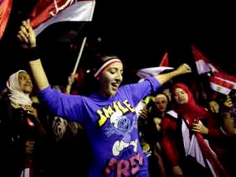 Egypt: Morsi supporters protest against interim government