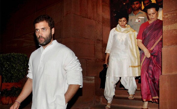 Photos: Sonia rushes to AIIMS, misses Lok Sabha passing Food Bill Photos: Sonia rushes to AIIMS, misses Lok Sabha passing Food Bill