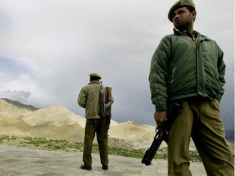 Chinese army makes fresh incursion bid in Ladakh ahead of Xi's visit Chinese army makes fresh incursion bid in Ladakh ahead of Xi's visit