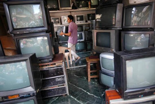 Rupee fall: Brace for costlier TVs, ACs this festive season