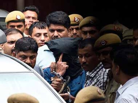 Investigators looking into Yasin Bhatkal's laptop, phone for details Investigators looking into Yasin Bhatkal's laptop, phone for details