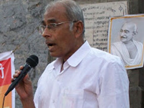 Narendra Dabholkar should have got protection: Gopinath Munde Narendra Dabholkar should have got protection: Gopinath Munde