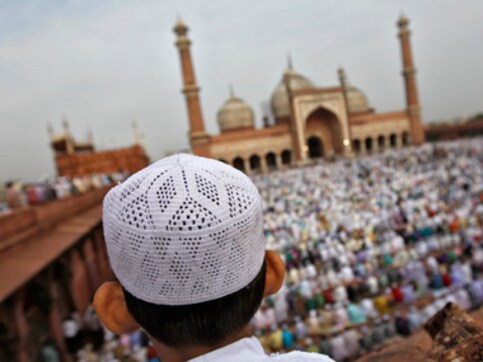 Eid celebrated across Tamil Nadu and Karnataka with charity programmes Eid celebrated across Tamil Nadu and Karnataka with charity programmes
