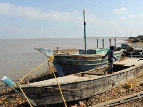 Pakistan government to release 365 Indian fishermen on August 24 Pakistan government to release 365 Indian fishermen on August 24
