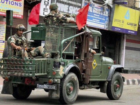 Stranded in Kishtwar, Czech couple pleads with J&K government for help Stranded in Kishtwar, Czech couple pleads with J&K government for help