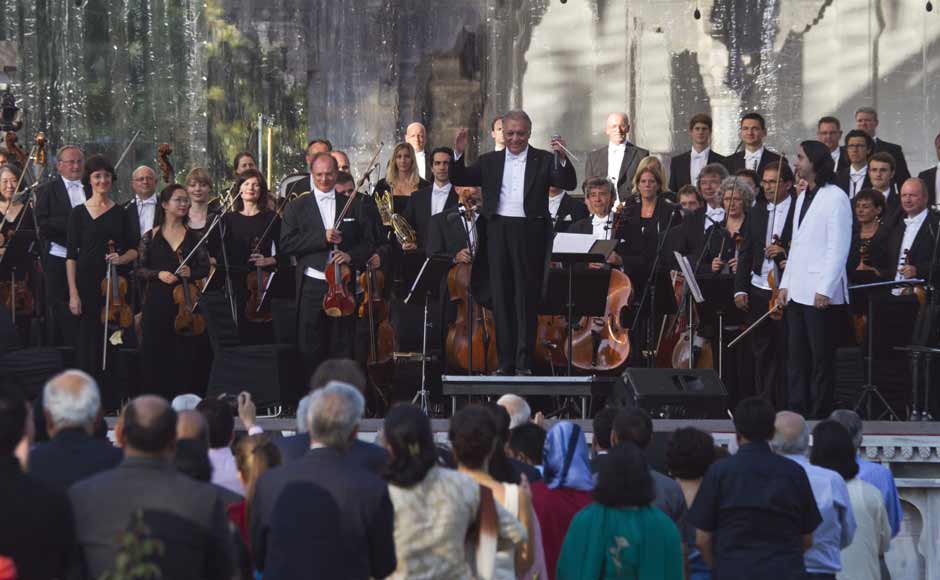 Before the concert, Mehta had said "music is the message of peace". He refused to comment on controversies surrounding the performance of his troupe in Shalimar Bagh gardens saying he was just there to play music. AP Before the concert, Mehta had said "music is the message of peace". He refused to comment on controversies surrounding the performance of his troupe in Shalimar Bagh gardens saying he was just there to play music. AP