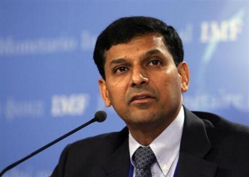 Raghuram Rajan replaces Subbarao, takes charge as 23rd RBI governor