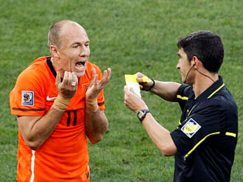 Diving's like doping in terms of detection, says top referee