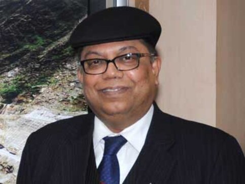 Govt denies extension to NTPC chairman, power secretary-led panel to search for new head Govt denies extension to NTPC chairman, power secretary-led panel to search for new head