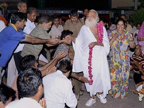 Sexual assault case: Rajasthan HC defers hearing on Asaram's bail plea
