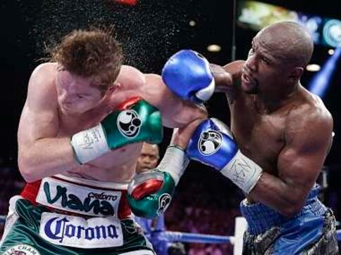 Floyd Mayweather cruises to his $41.5 million payday