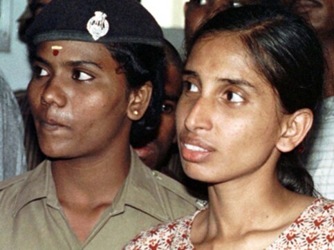 Madras HC quashes case against Rajiv assassination convict Nalini Madras HC quashes case against Rajiv assassination convict Nalini