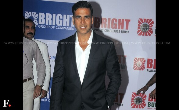 Photos: Akshay Kumar, Poonam Pandey's mid-week party Photos: Akshay Kumar, Poonam Pandey's mid-week party
