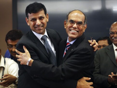 Live: Don't want Facebook likes but to do right thing, says Rajan