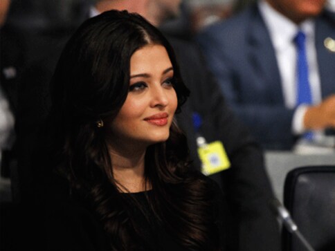 Don't speculate about second child: Aishwarya Rai Bachchan