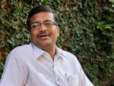 CAG report on Rober Vadra-DLF land deal vindicates me: Ashok Khemka CAG report on Rober Vadra-DLF land deal vindicates me: Ashok Khemka