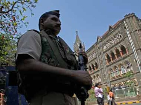 Bombay HC seeks police reply on closure report on land deals Bombay HC seeks police reply on closure report on land deals
