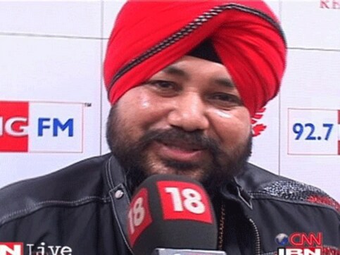 Congress woos Delhi voters with Daler Mehndi song Congress woos Delhi voters with Daler Mehndi song