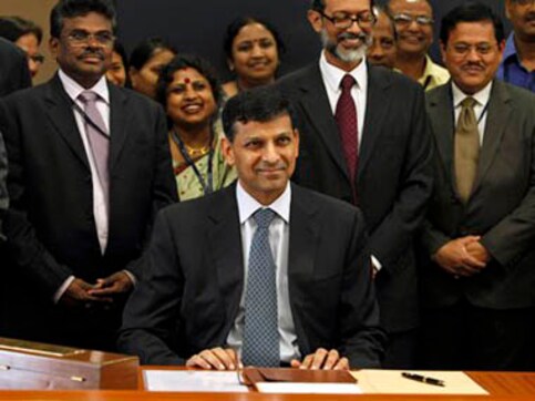 Need to improve investor sentiment, CAD will come under control: Rajan Need to improve investor sentiment, CAD will come under control: Rajan