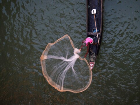 Forty Indian fishermen booked by Pakistani authorities Forty Indian fishermen booked by Pakistani authorities