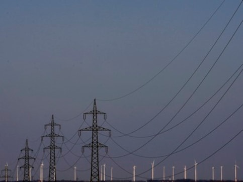 Telangana plunges Andhra into dark, entire southern grid at risk Telangana plunges Andhra into dark, entire southern grid at risk