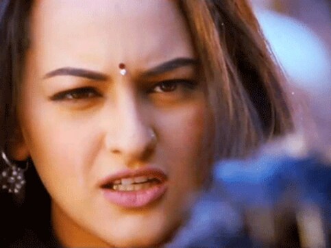 Enjoyed playing rowdy in 'R...Rajkumar', says Sonakshi Enjoyed playing rowdy in 'R...Rajkumar', says Sonakshi