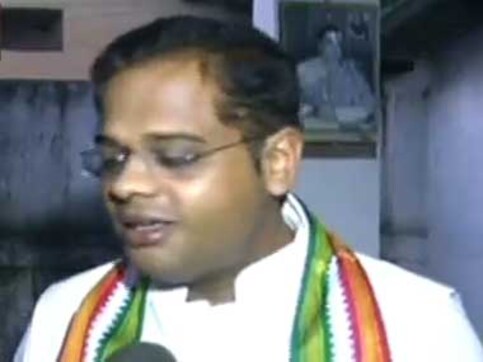 Chhattisgarh polls: Amit Jogi embarrasses Congress Chhattisgarh polls: Amit Jogi embarrasses Congress
