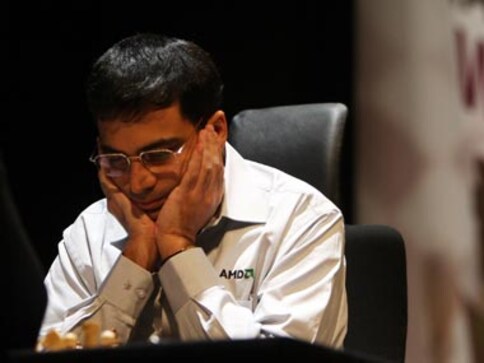 After Game Eight draw, Viswanathan Anand has run out of options